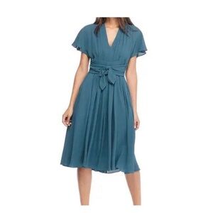 Gal Meets Glam Teal V-Neck Midi Dress